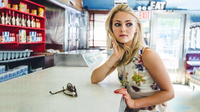 男子蛋糕被小女孩踩坏,上前理论还被其家长辱骂殴打,如果发生这种事情有比***里当事人更好的处理方法吗?